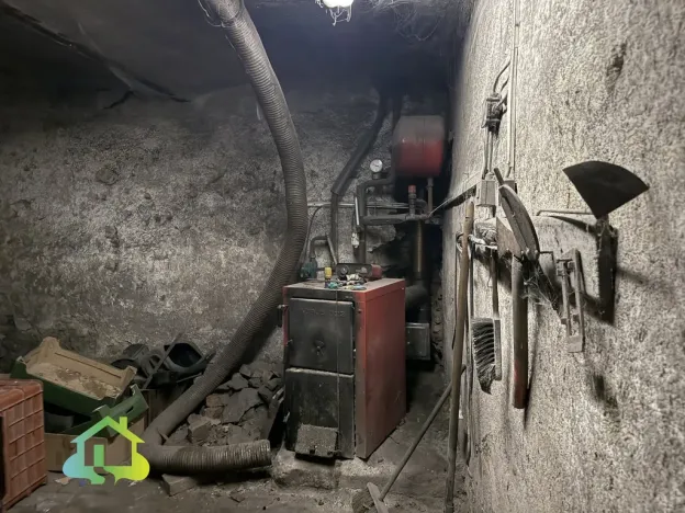 Prodej obchodního prostoru, Opařany - Oltyně, 300 m2