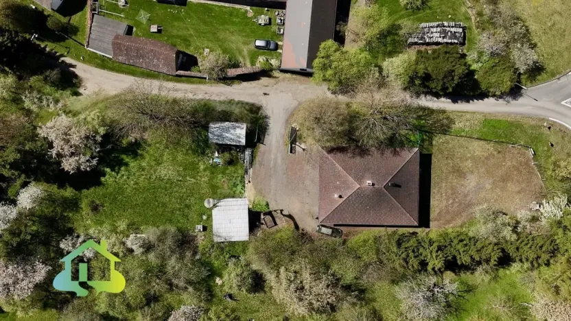 Prodej obchodního prostoru, Opařany - Oltyně, 300 m2