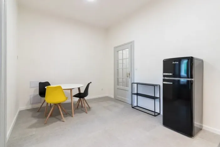 Pronájem bytu 2+1, Praha - Karlín, Sokolovská, 75 m2