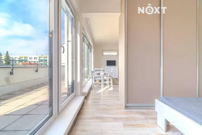 Pronájem bytu 1+kk, České Budějovice, O. Nedbala, 41 m2