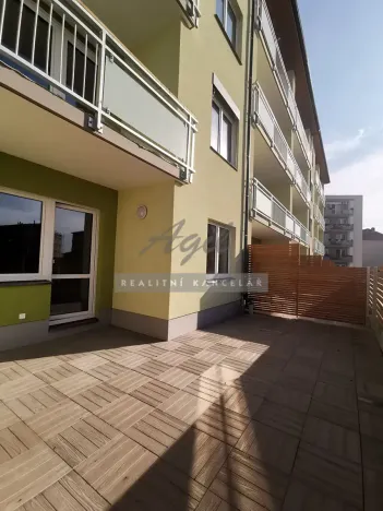 Pronájem bytu 2+kk, Šlapanice, 50 m2
