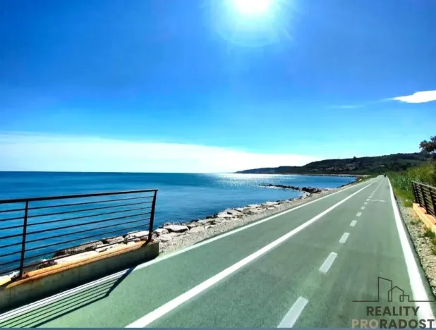 Prodej bytu 2+kk, Via Enrico Berlinguer,Villa Rosa,Itálie, 56 m2