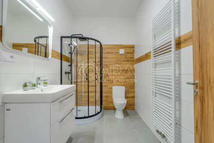 Pronájem bytu 2+kk, Úpice, 3. května, 44 m2