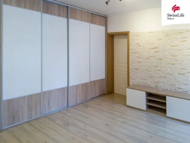 Pronájem bytu 3+1, Chrášťany, Žlutá, 57 m2