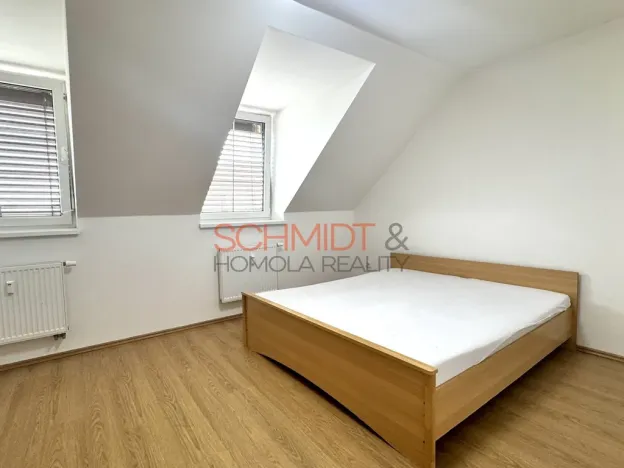 Pronájem bytu 2+kk, Hustopeče, Nádražní, 52 m2