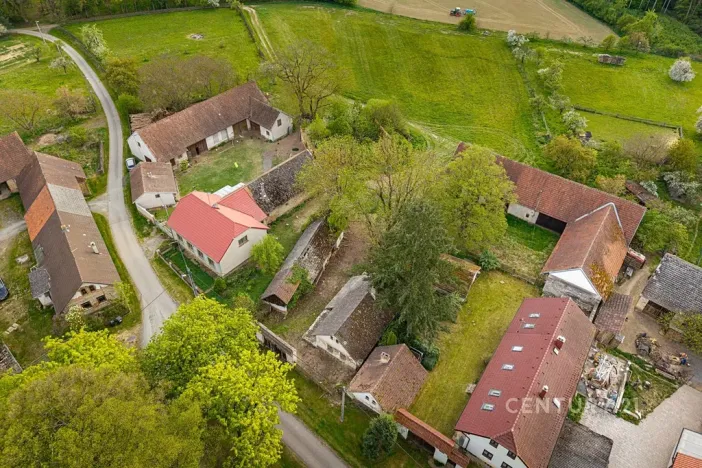 Prodej zemědělské usedlosti, Loket, 80 m2