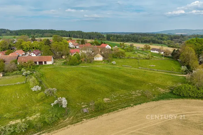 Prodej zemědělské usedlosti, Loket, 80 m2