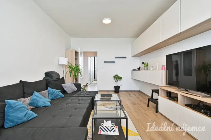 Pronájem bytu 2+1, Brno - Lesná, Ibsenova, 55 m2