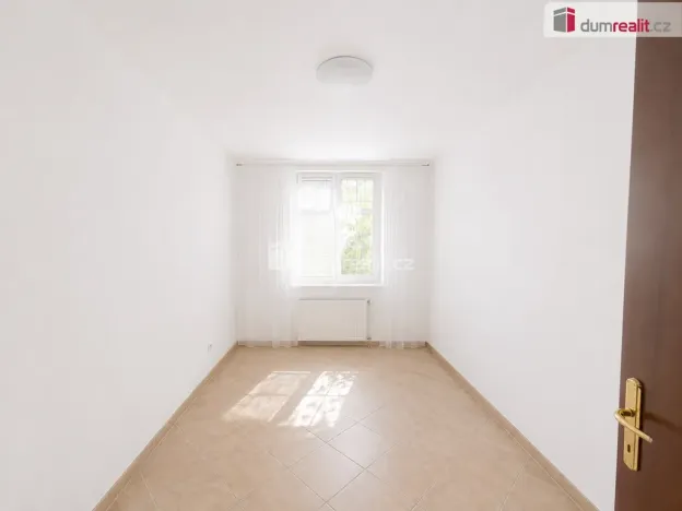 Pronájem atypického bytu, Ústí nad Labem - Ústí nad Labem-centrum, Králova výšina, 99 m2