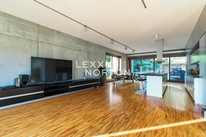 Pronájem bytu 6+kk a větší, Praha - Košíře, U Vojanky, 300 m2