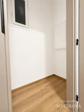 Pronájem bytu 4+kk, Hradec Králové, Vrchlického, 96 m2
