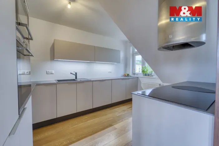 Prodej bytu 3+kk, Mariánské Lázně, Křižíkova, 156 m2
