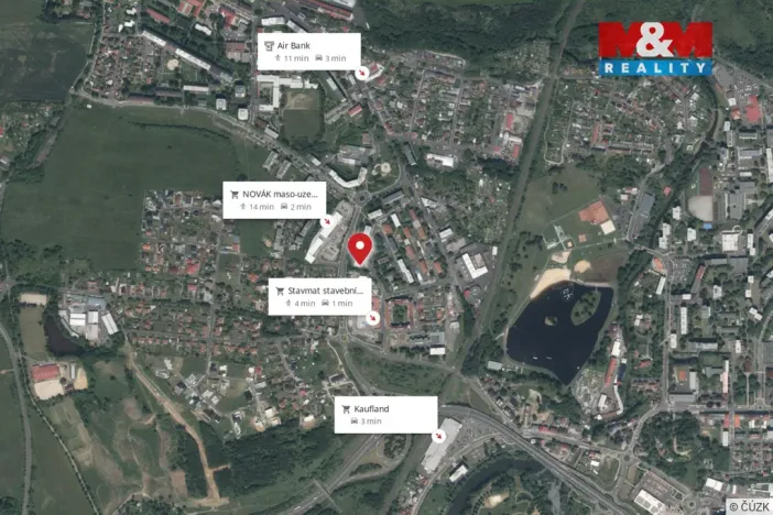Prodej bytu 3+1, Karlovy Vary - Stará Role, Fibichova, 66 m2