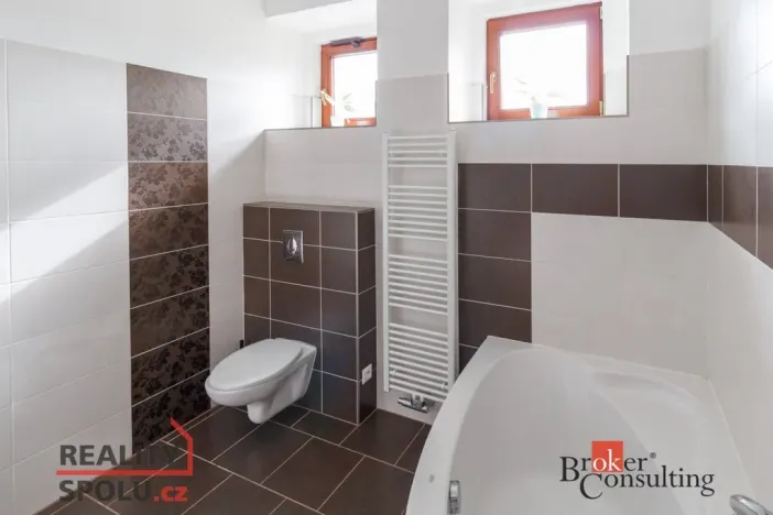 Pronájem bytu 2+kk, Žďár nad Sázavou - Žďár nad Sázavou 1, Jiřího z Poděbrad, 53 m2