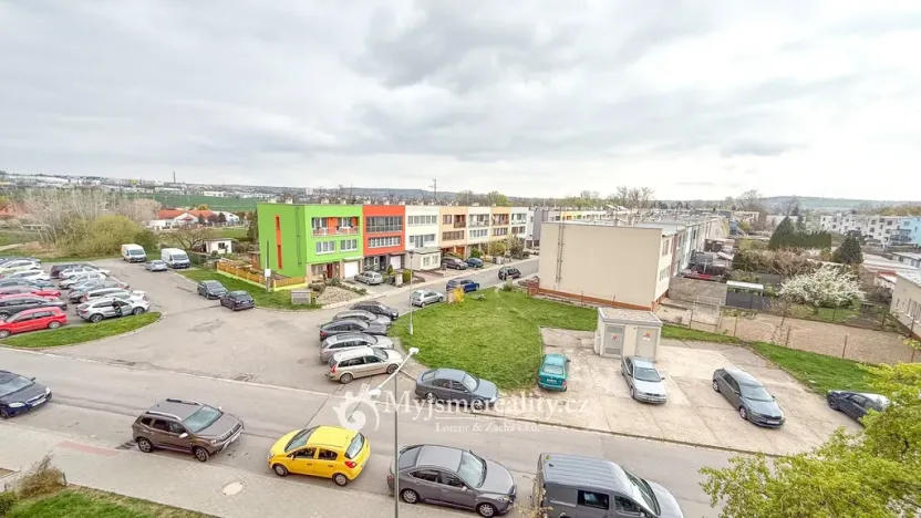 Prodej bytu 2+1, Znojmo, Sokolovská, 52 m2