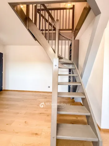 Pronájem bytu 2+kk, Znojmo, Antonínská, 67 m2