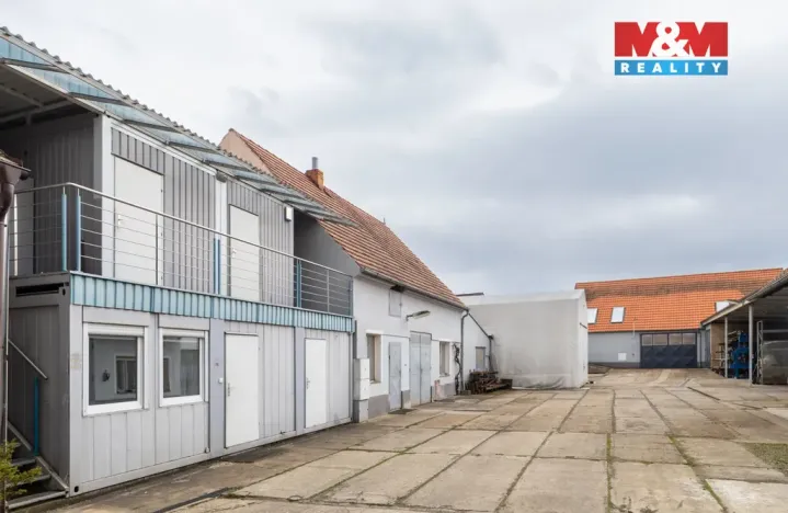 Pronájem výrobních prostor, Dnešice, 694 m2