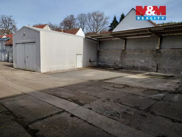 Pronájem výrobních prostor, Dnešice, 694 m2