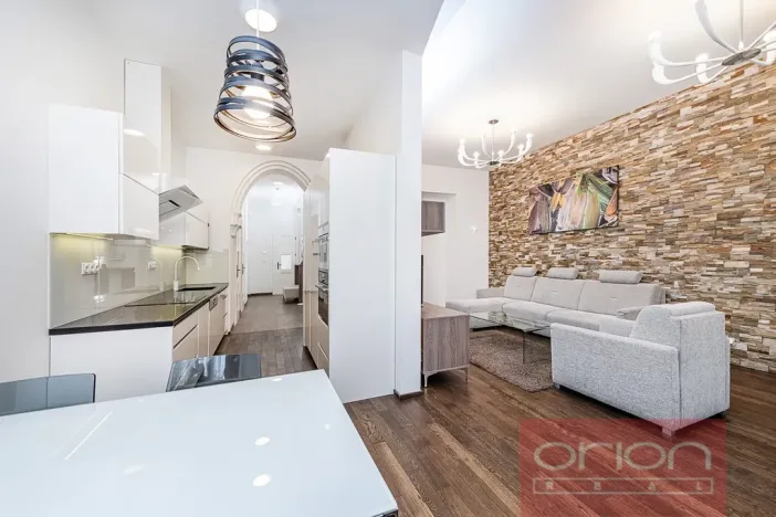 Prodej bytu 3+kk, Praha - Staré Město, Křižovnická, 71 m2