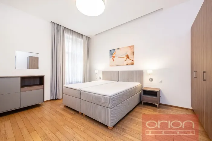 Prodej bytu 3+kk, Praha - Staré Město, Křižovnická, 71 m2