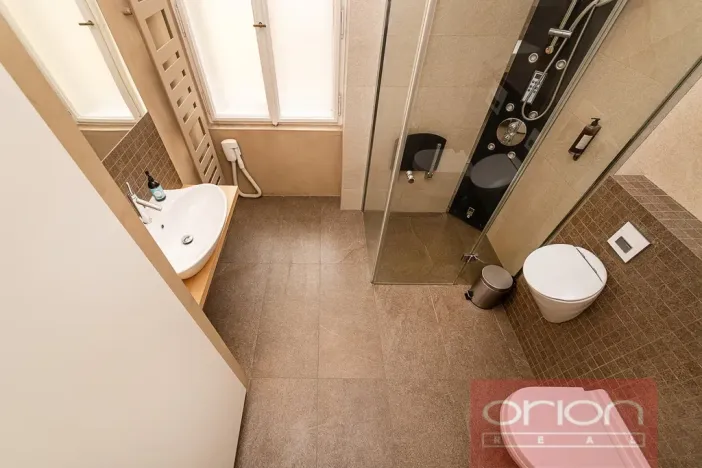 Prodej bytu 3+kk, Praha - Staré Město, Křižovnická, 71 m2