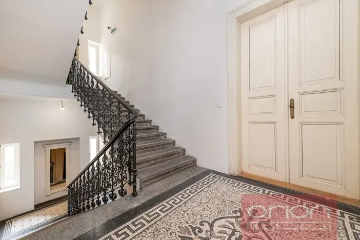 Prodej bytu 3+kk, Praha - Staré Město, Křižovnická, 71 m2