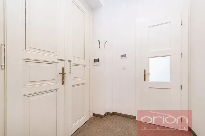 Prodej bytu 3+kk, Praha - Staré Město, Křižovnická, 71 m2