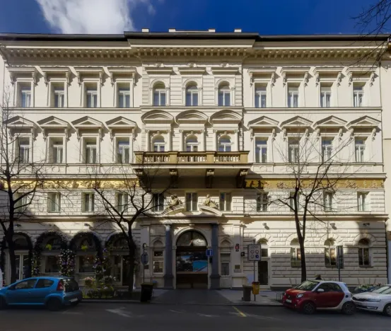 Pronájem kanceláře, Praha - Vinohrady, Italská, 225 m2