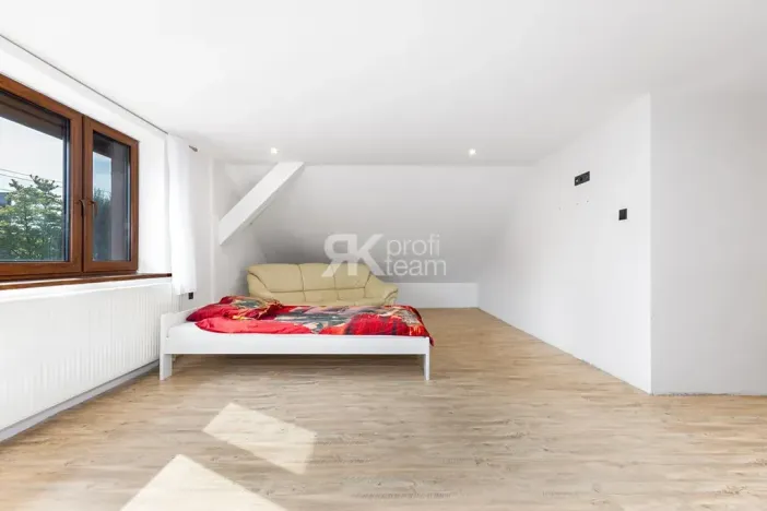 Prodej rodinného domu, Velká Polom, Lomená, 120 m2