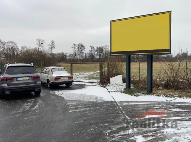 Prodej komerčního pozemku, Opava - Komárov, Ostravská, 10900 m2