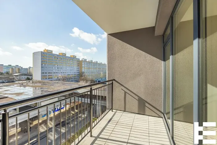 Prodej bytu 2+kk, Praha - Bohnice, Lodžská, 74 m2