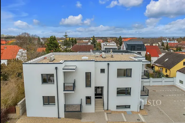 Pronájem bytu 3+kk, Praha - Šeberov, Na proutcích, 79 m2
