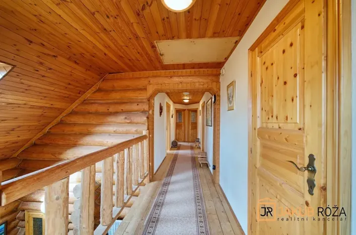 Prodej chaty, Staré Město, 242 m2