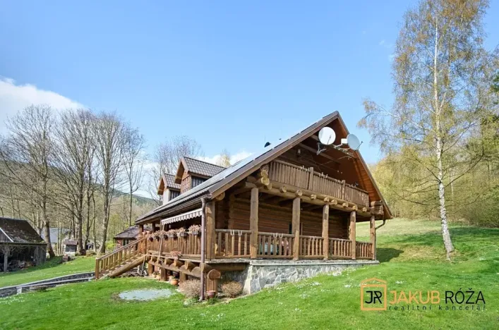 Prodej chaty, Staré Město, 242 m2