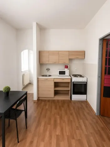 Pronájem bytu 2+kk, Ústí nad Labem - Neštěmice, Májová, 42 m2