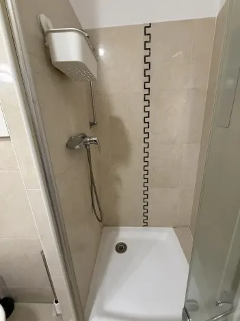 Pronájem bytu 1+kk, Praha - Malešice, Prorektorská, 32 m2