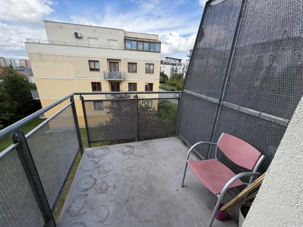 Pronájem bytu 1+kk, Praha - Malešice, Prorektorská, 32 m2