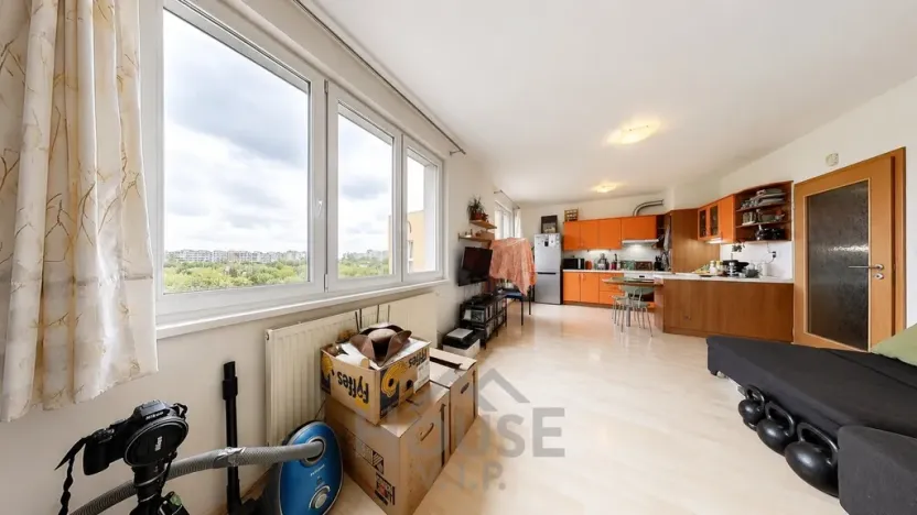 Prodej bytu 1+kk, Praha - Stodůlky, Na Výrovně, 37 m2
