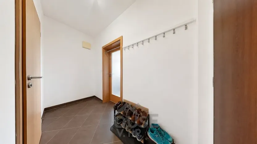 Prodej bytu 1+kk, Praha - Stodůlky, Na Výrovně, 37 m2