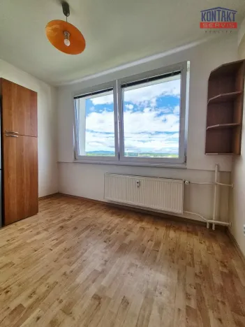Pronájem bytu 2+1, České Budějovice, J. Opletala, 66 m2