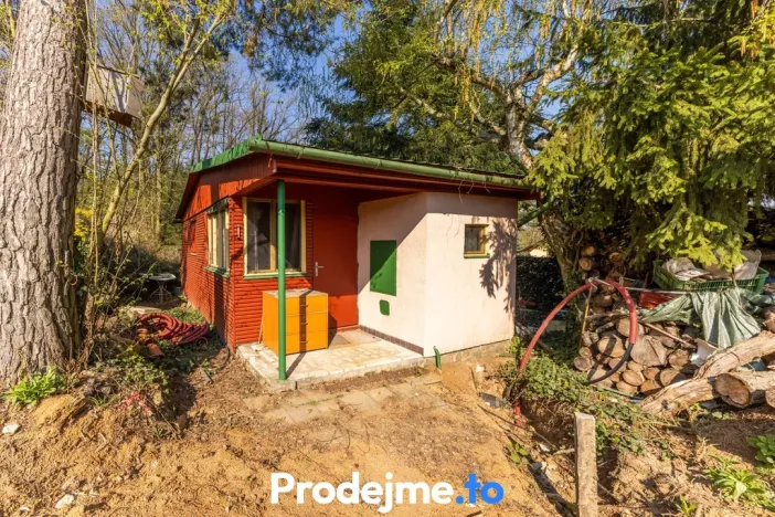 Prodej zahrady, Střelice, 589 m2