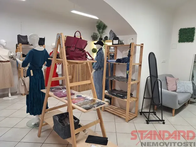 Pronájem obchodního prostoru, Plzeň, Solní, 38 m2