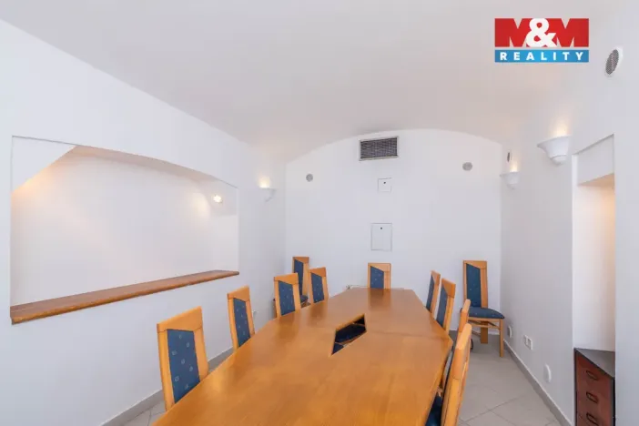 Pronájem kanceláře, Praha - Strašnice, Kolovratská, 61 m2
