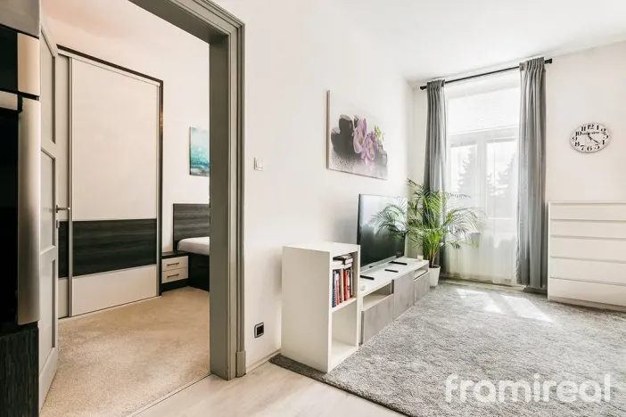 Pronájem bytu 2+kk, Brno, Reissigova, 56 m2