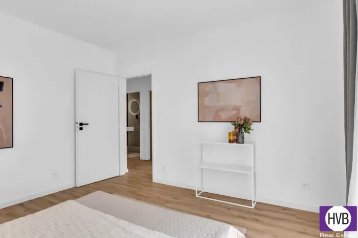 Prodej bytu 3+kk, Praha, Černokostelecká, 61 m2