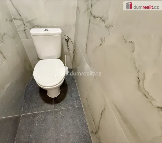 Pronájem bytu 2+1, Praha - Žižkov, Husitská, 58 m2