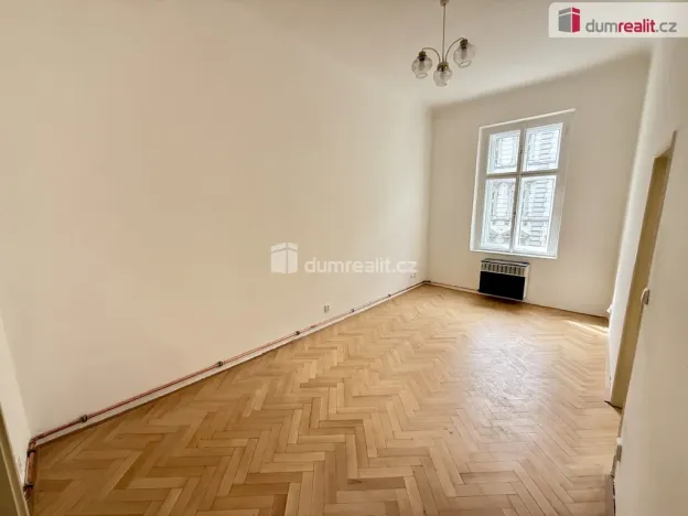Pronájem bytu 2+1, Praha - Žižkov, Husitská, 58 m2