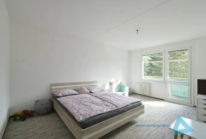 Pronájem bytu 2+1, Nová Paka, K Hájku, 52 m2
