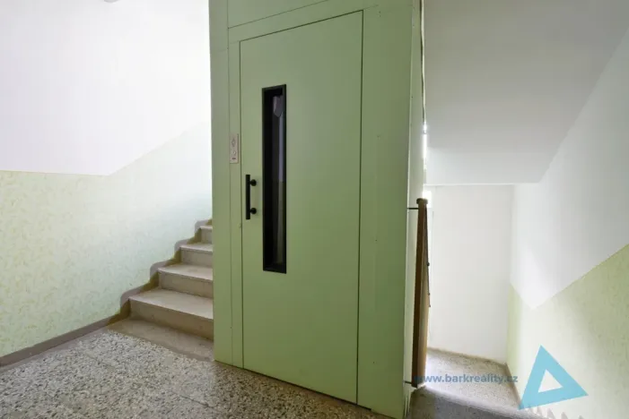 Pronájem bytu 2+1, Nová Paka, K Hájku, 52 m2