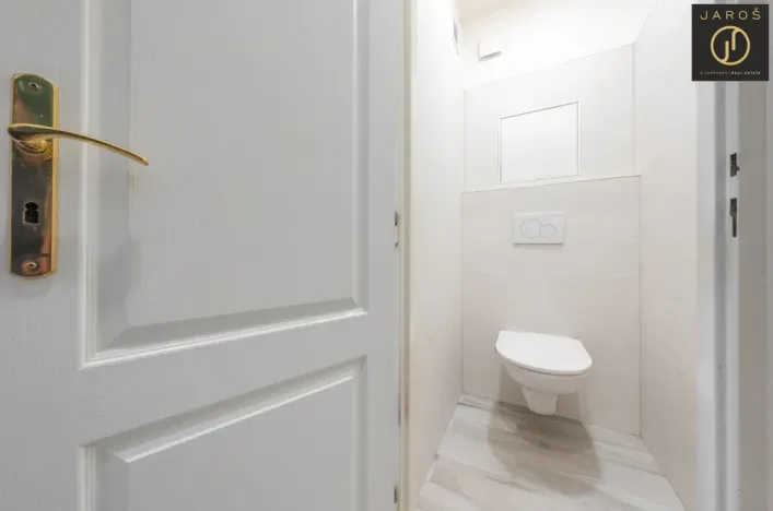 Prodej bytu 2+kk, Praha - Kobylisy, Slancova, 47 m2